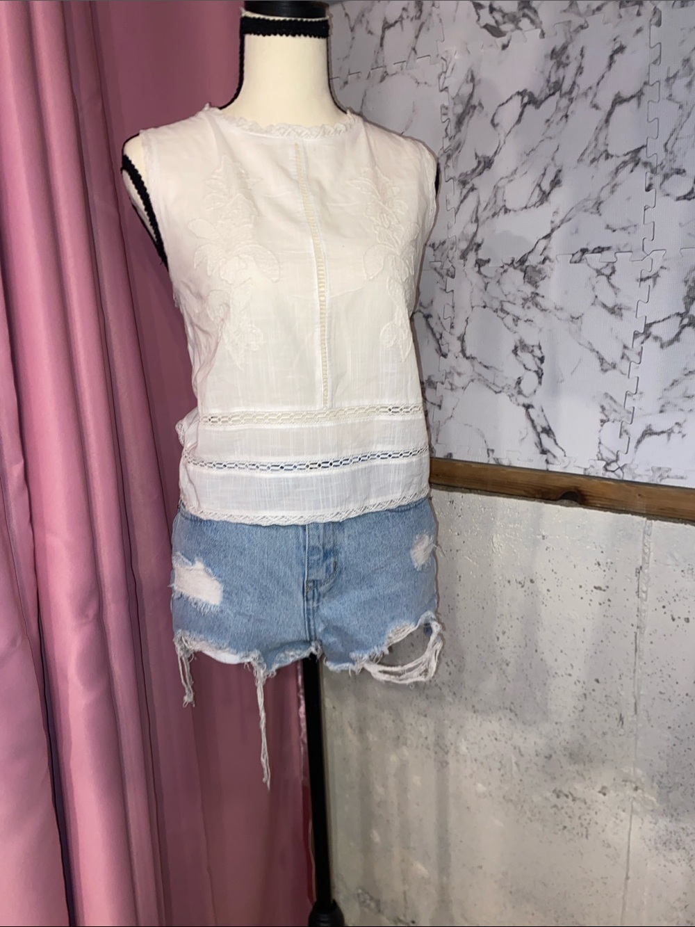 ZARA White Lace-Trim Embroidered Cropped Tank Top